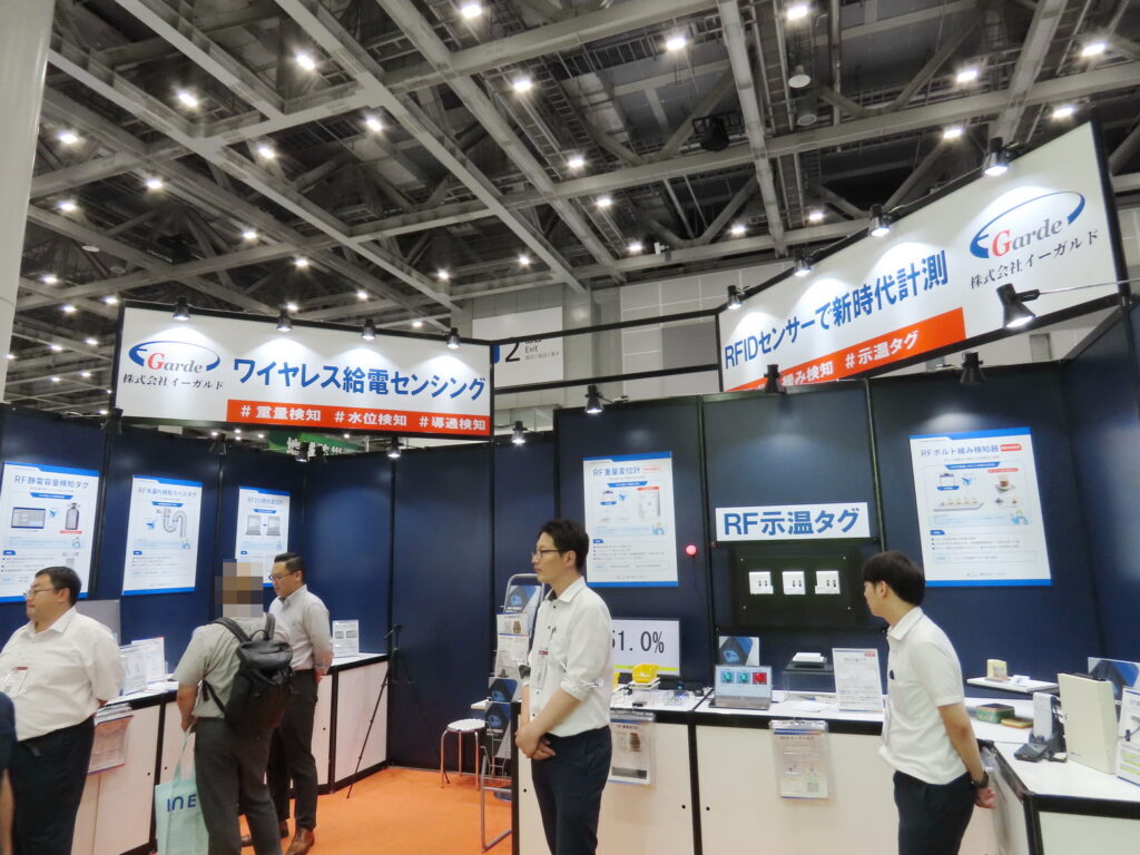 展示会の様子１